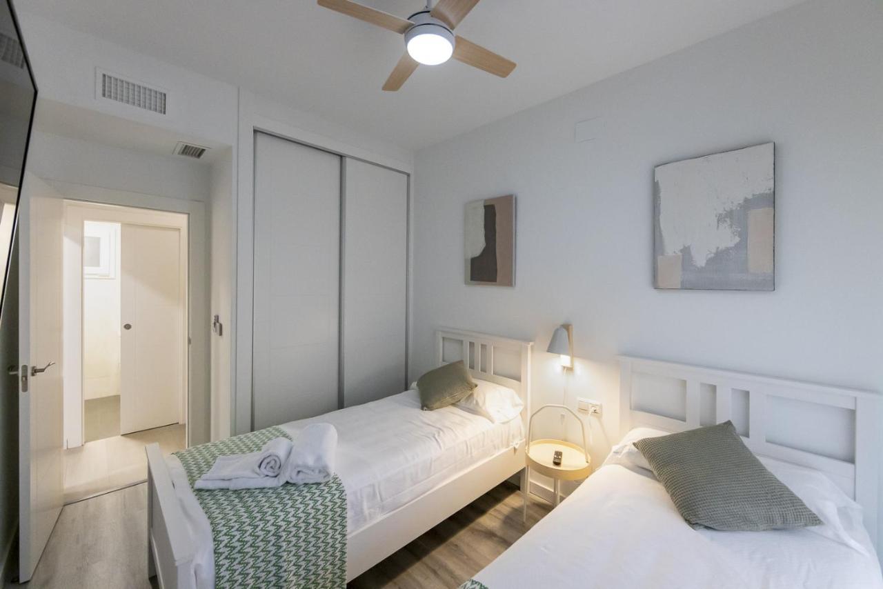 Homity Holidays - Playa Granada - Marina Golf Motril Zewnętrze zdjęcie